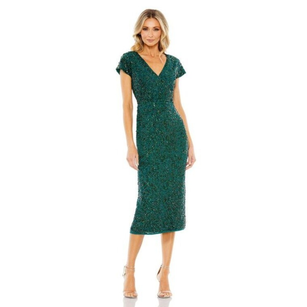 Mac Duggal Emerald Green Sequined Wrap Over V-Neck Midi Dress Size 4